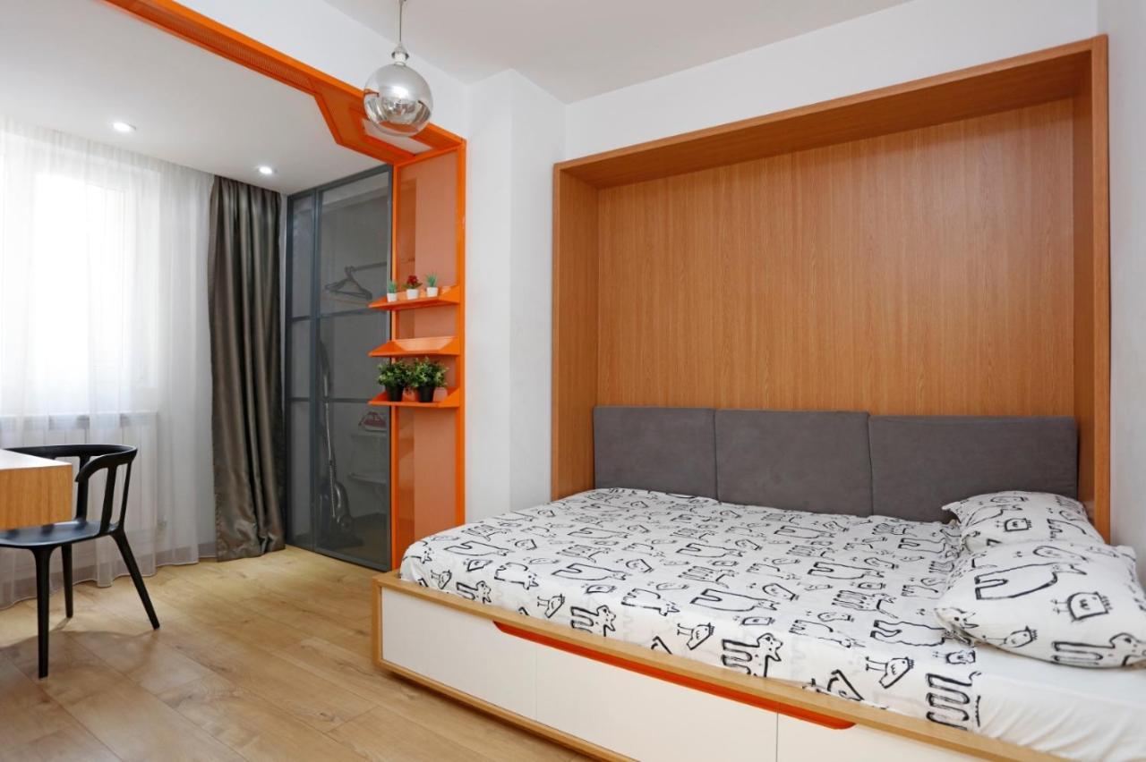 Platinum Apartment With 2 Bedrooms Bucharest Exterior photo